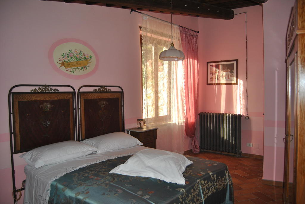 ホテル Residenza Di Paese Castello Del Poggio フェレンティッロ 部屋 写真